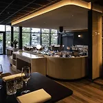 Mercure 4*