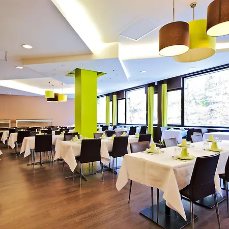 Mercure 4*
