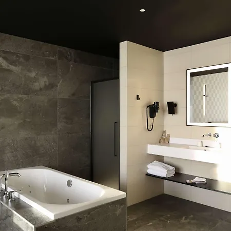 Mercure 4*