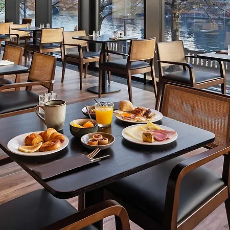 Отель Mercure 4*