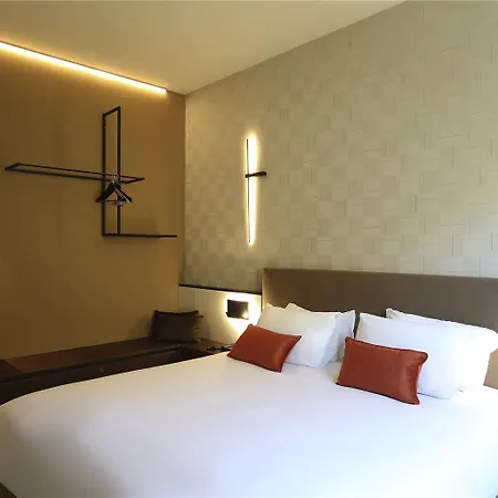 Отель Mercure